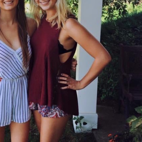 Maroon Flowly Tank Top - Picture 4 of 5